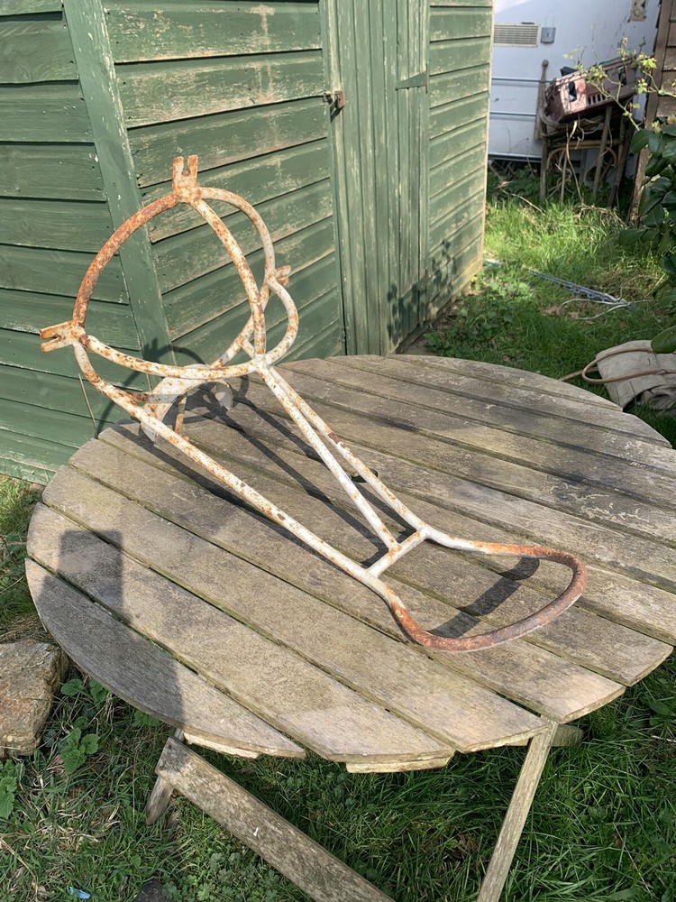 Antique Saddle Rack Iron Rack With Hooks