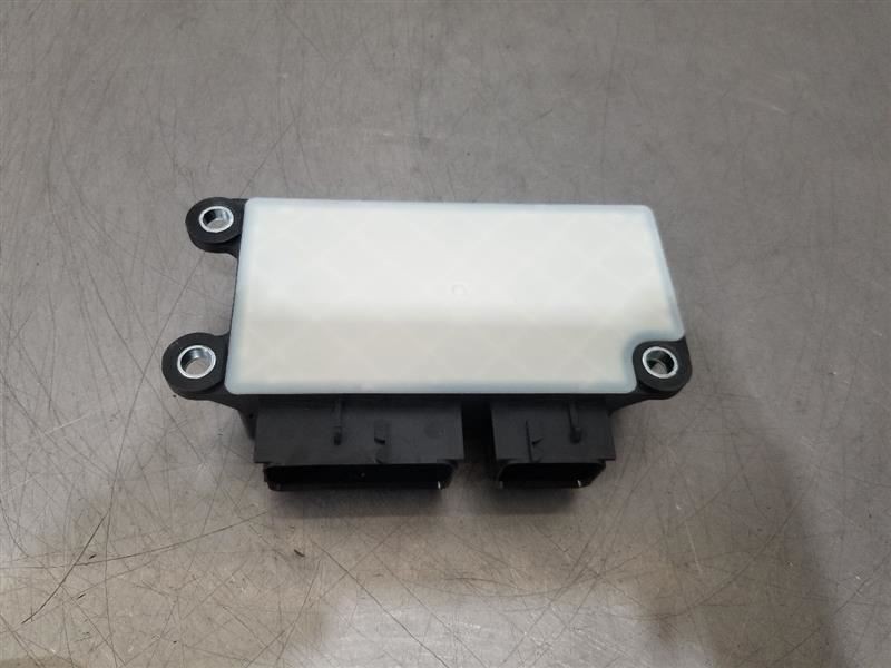 17 2017 CHEVY CAMARO SRS RESTRAINT CONTROL MODULE