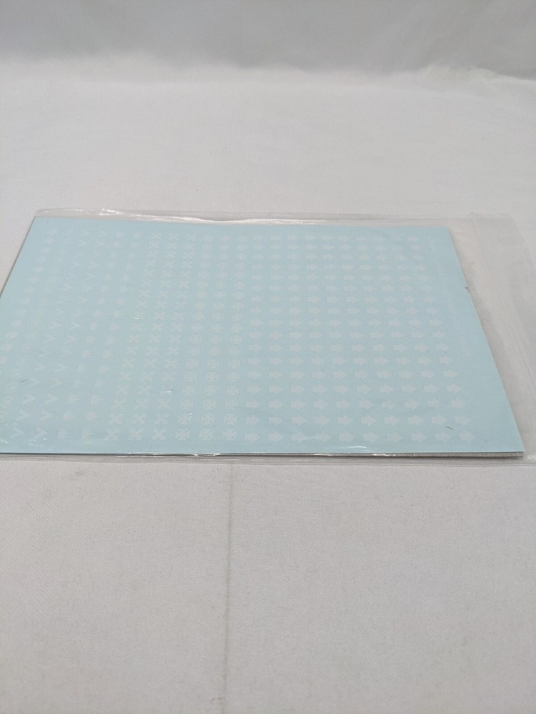 Fallout Hobbies CC-Decal-040W Squad Markings 1 White Decals