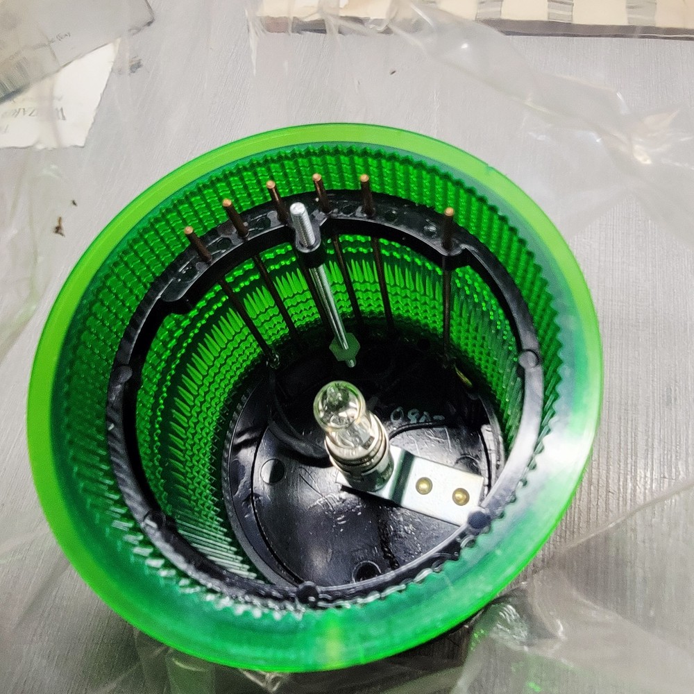 Edwards Signaling 101SINHG-N5 24V DCHalogen Stacklight, Green