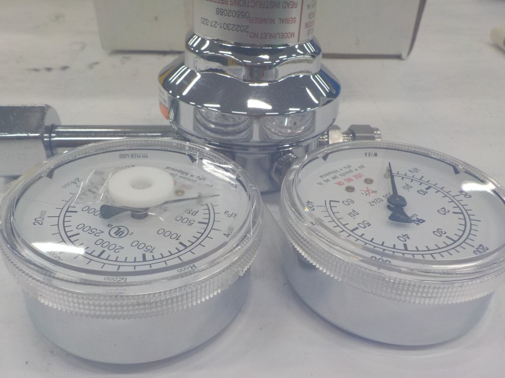 Regulator 2022301-27-320 single stage