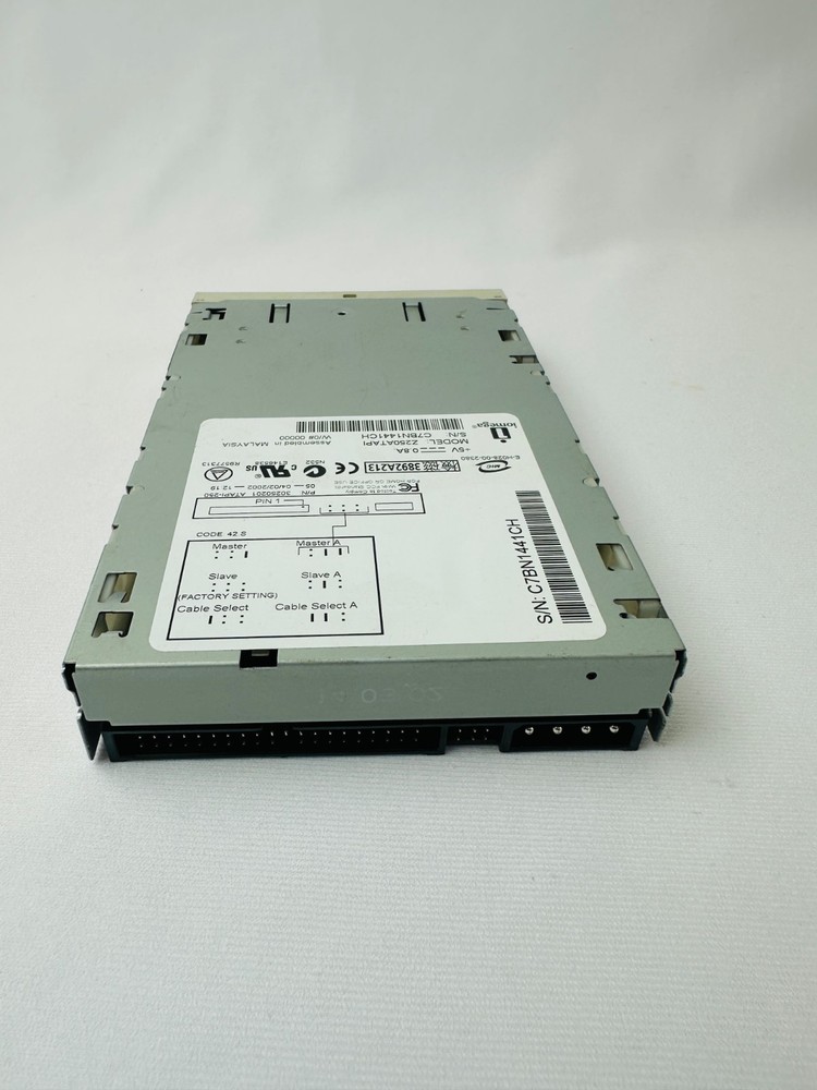 Iomega 30250201 ATAPI-250 Z250ATAPI Zip Drive