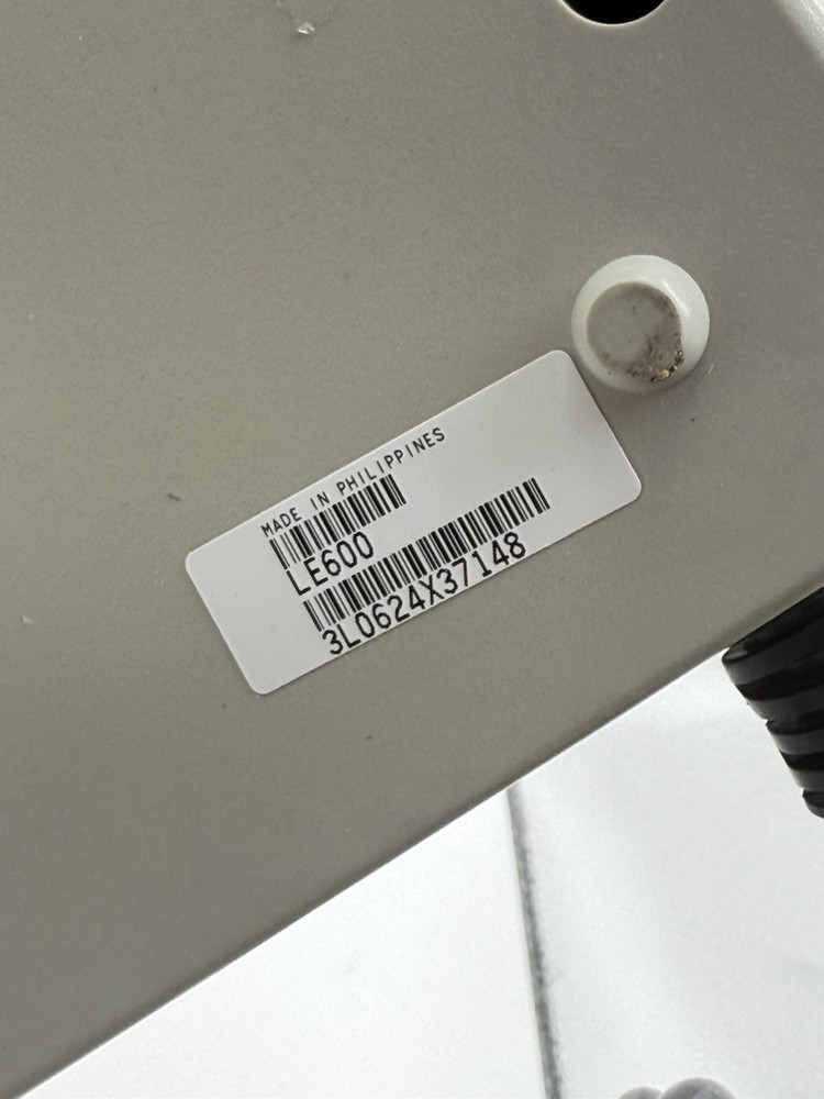 APC Line -R 600 Automatic Voltage Regulator 4 Outlets LE600