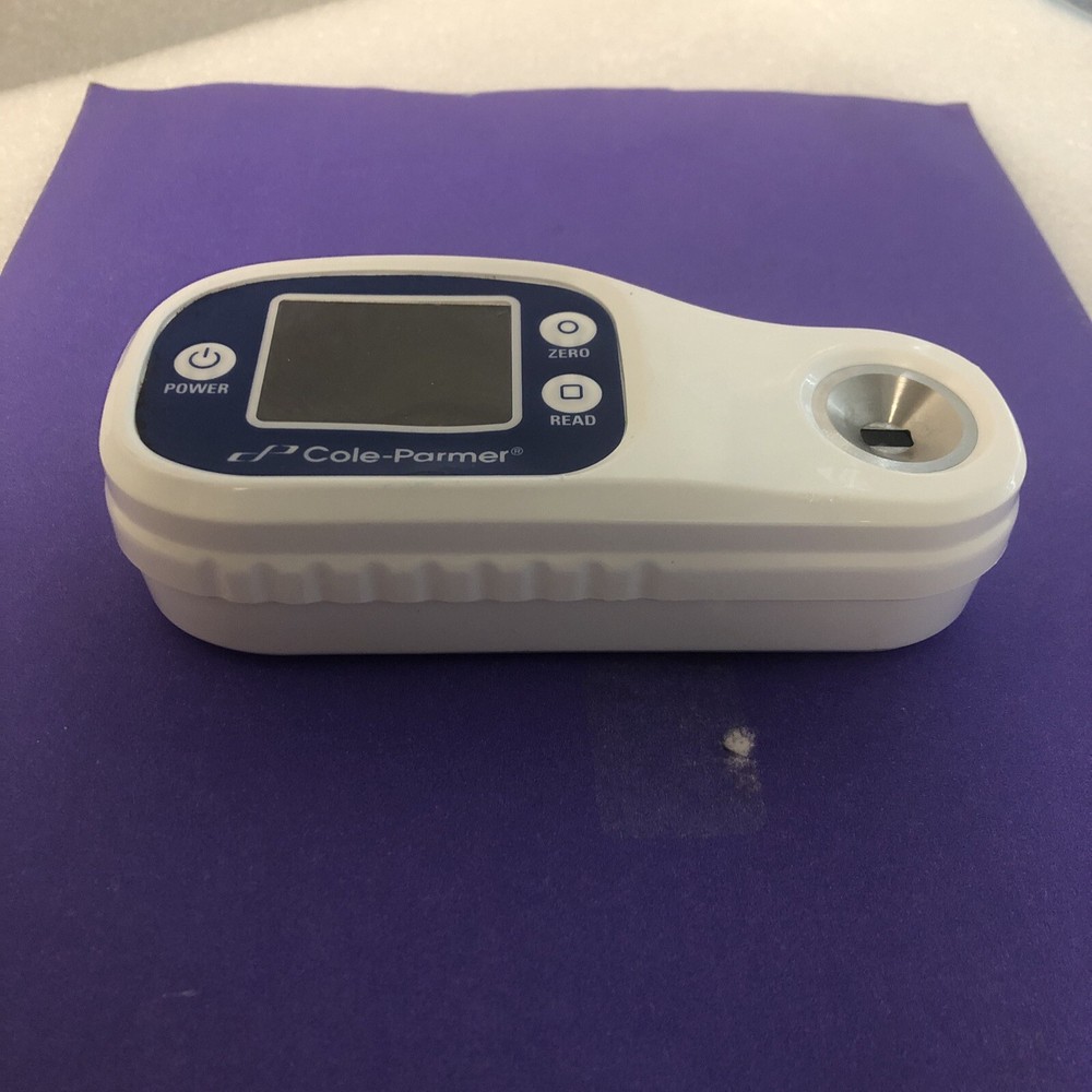 WORKING Cole-Parmer 81150-55 Digital Refractometer, 0 - 85% Brix