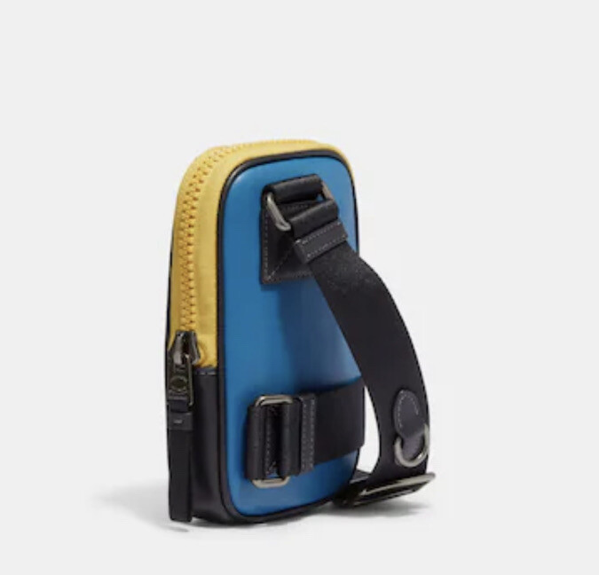 NWT Coach Multifunction Phone Pack In Colorblock CH070