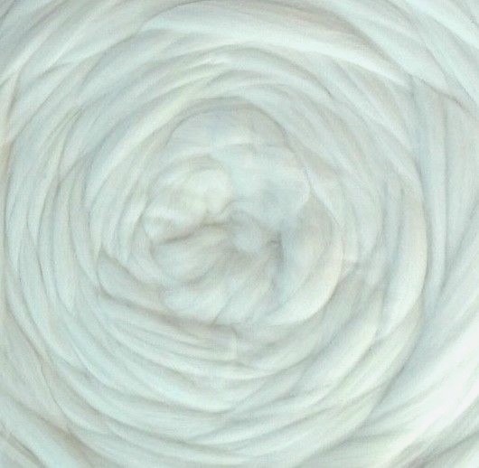 Core Wool Roving, 1lb Core Stuffing, Doll Stuffing, Pillow stuffing, Drum Mallet