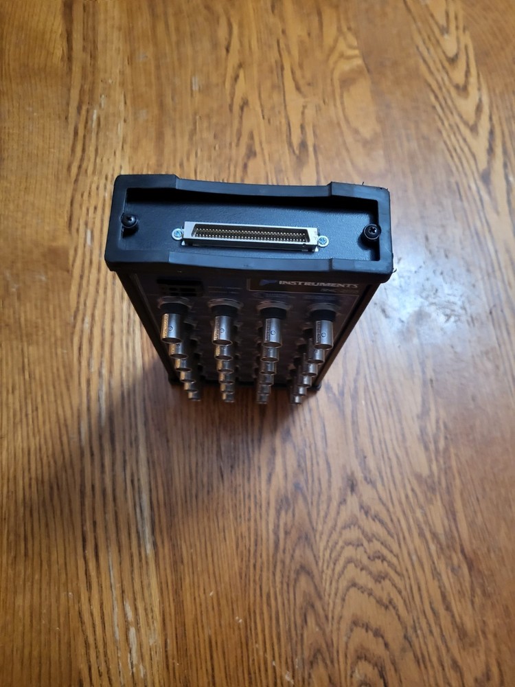 NATIONAL INSTRUMENTS BNC-2115 Shielded Connector Block