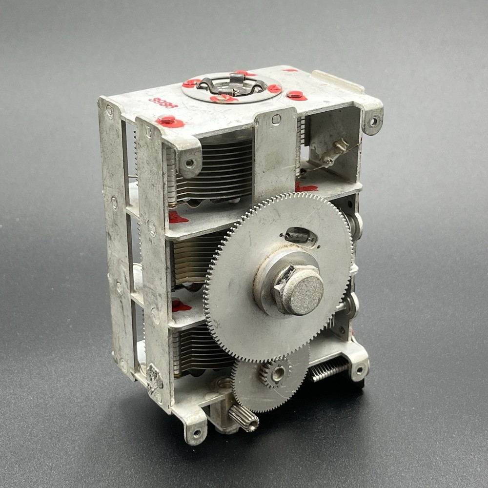 Vintage Multi-Gang Variable Capacitor Tuning Unit Radio Untested