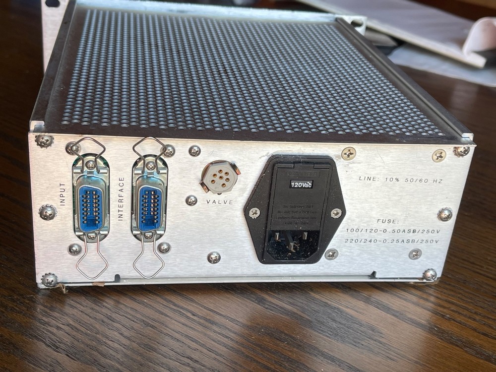 MKS Instruments Type 250 Pressure Flow Controller / Type 250C-1-D /