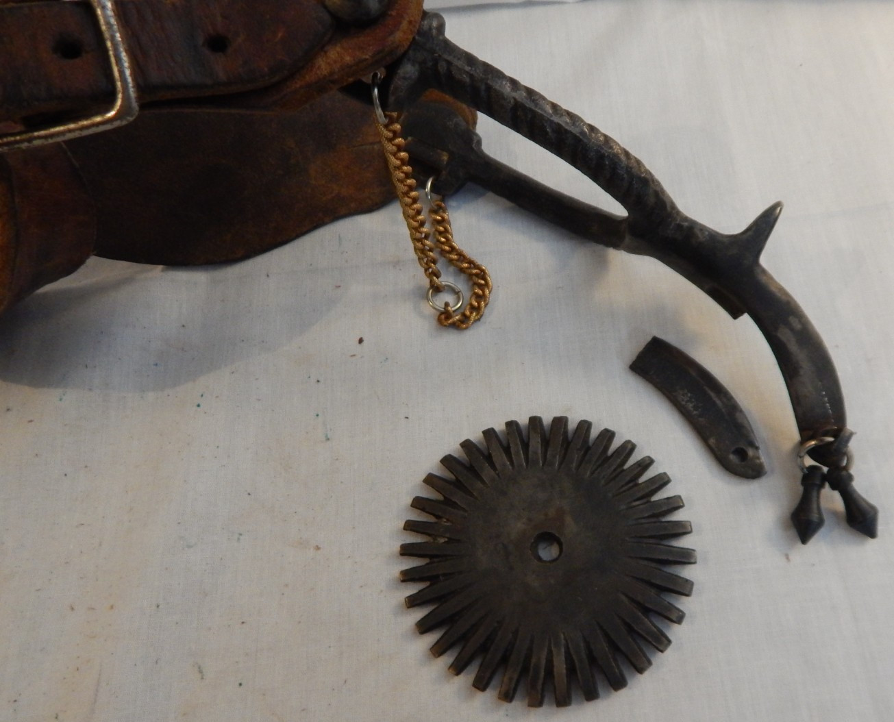 Vintage Cast Iron Large Rowel Western Cowboy Spurs - 108