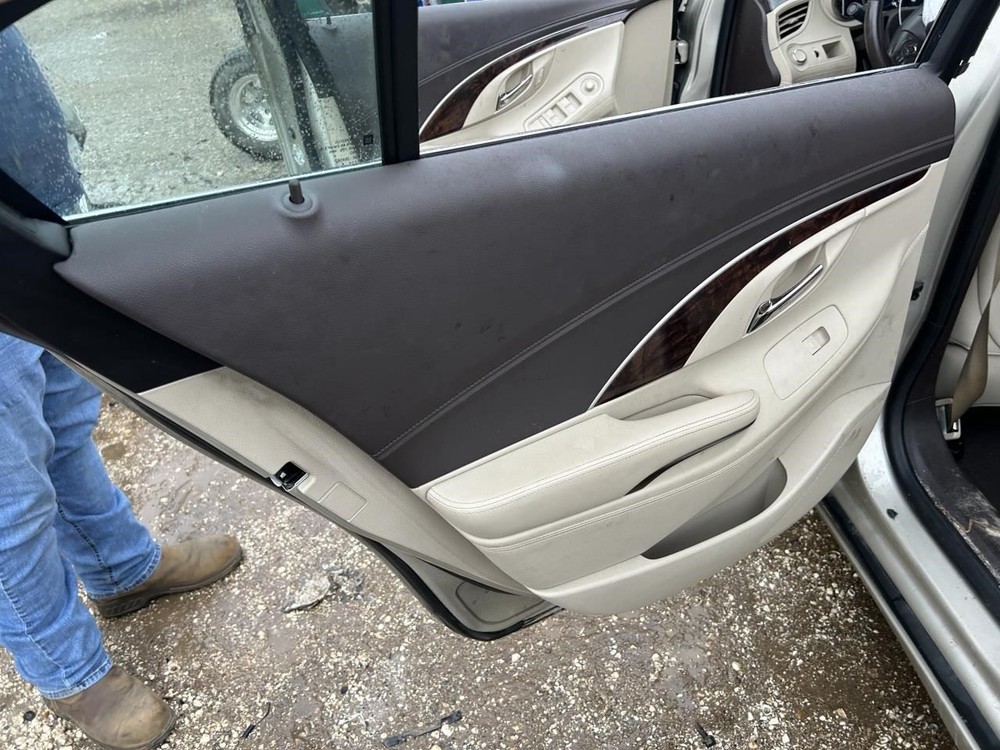 LACROSSE 2014 High Mounted Stop Light 104743898