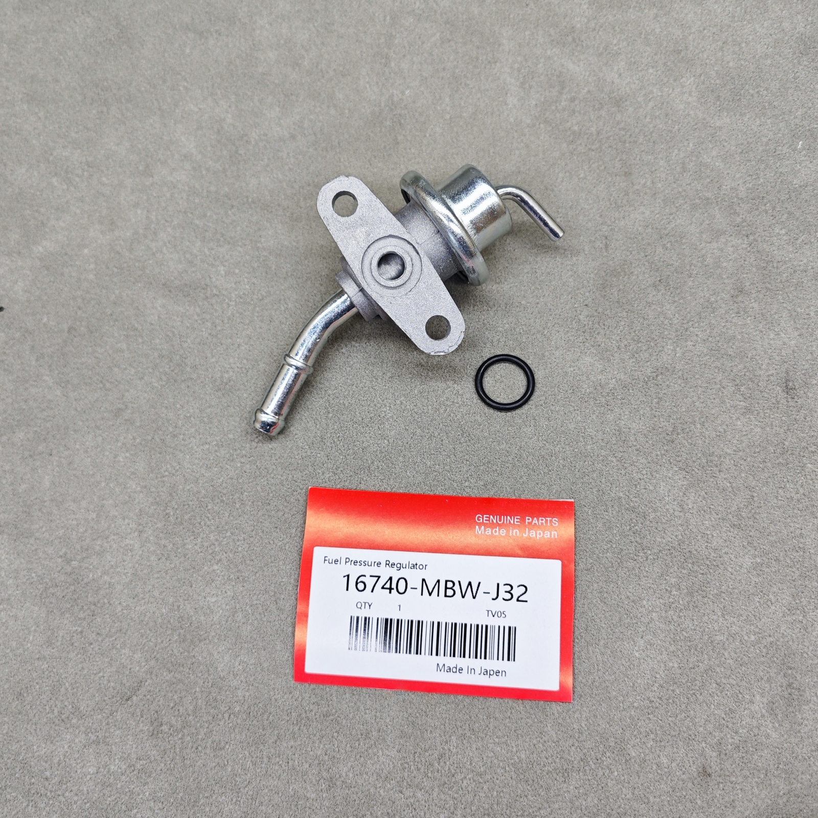 OEM Fuel Pressure Regulator 16740-MBW-J32 For Honda F4i CBR 600 2001-2006