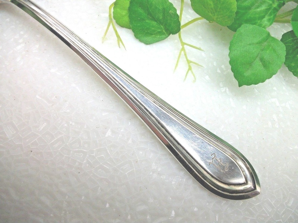 International Holmes & Edwards WASHINGTON Silverplate Solid Serving Spoon 1910