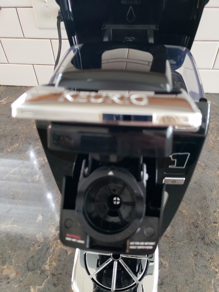 Keurig B31 Coffee Machine Retractable Cord Single Cup Mini Space Saver