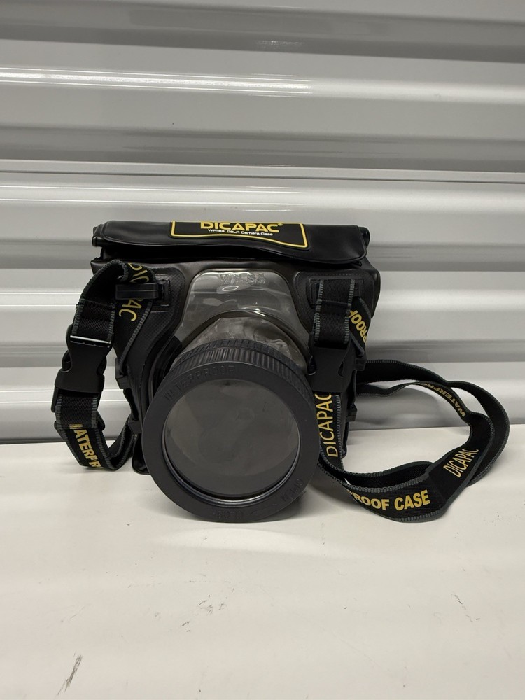 DiCAPac WP-S5 Waterproof Case For Digital SLR Cameras Used