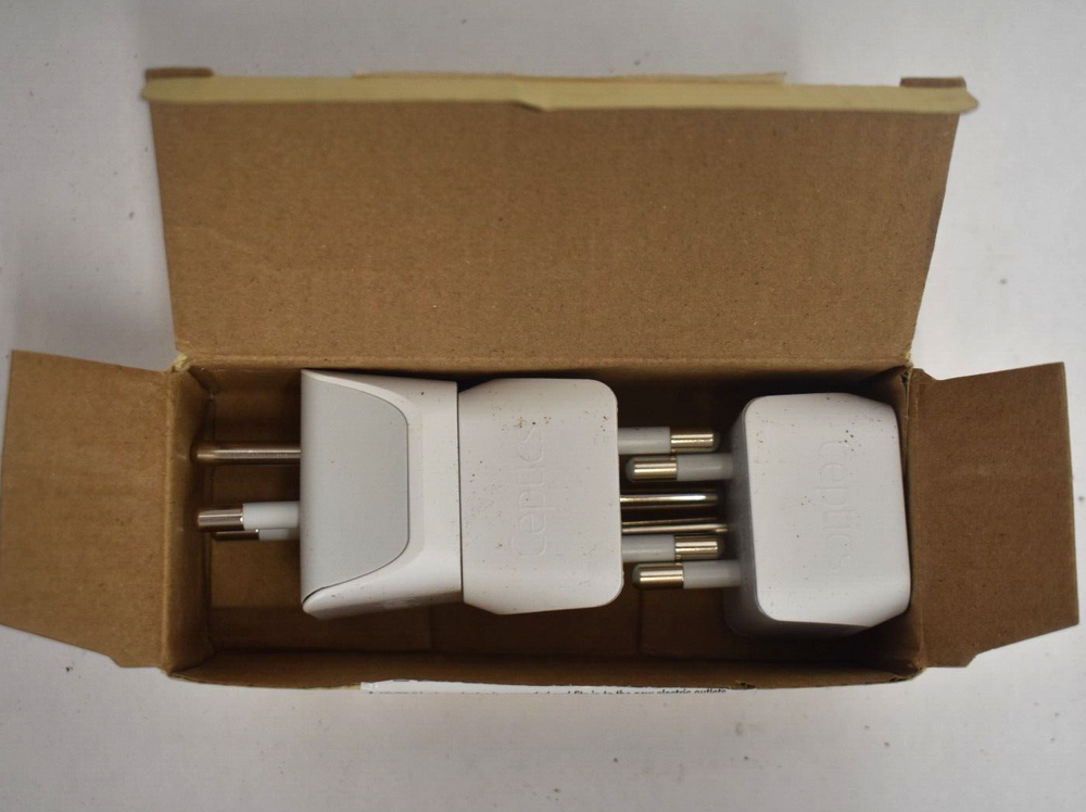 Ceptics Travel Adapter Plug Type O 3 Pack w Dual USA Type Input White Device