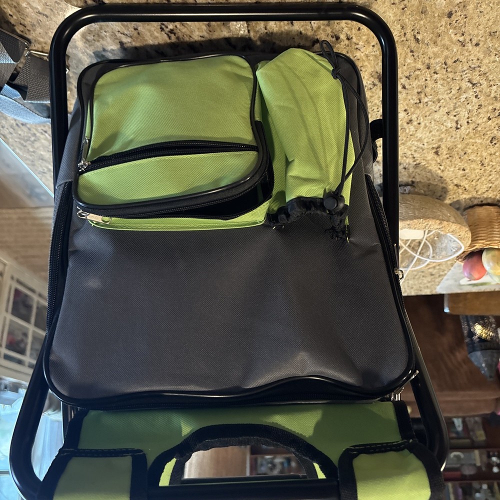 Camco Camping Stool Backpack, Cooler Green NEW