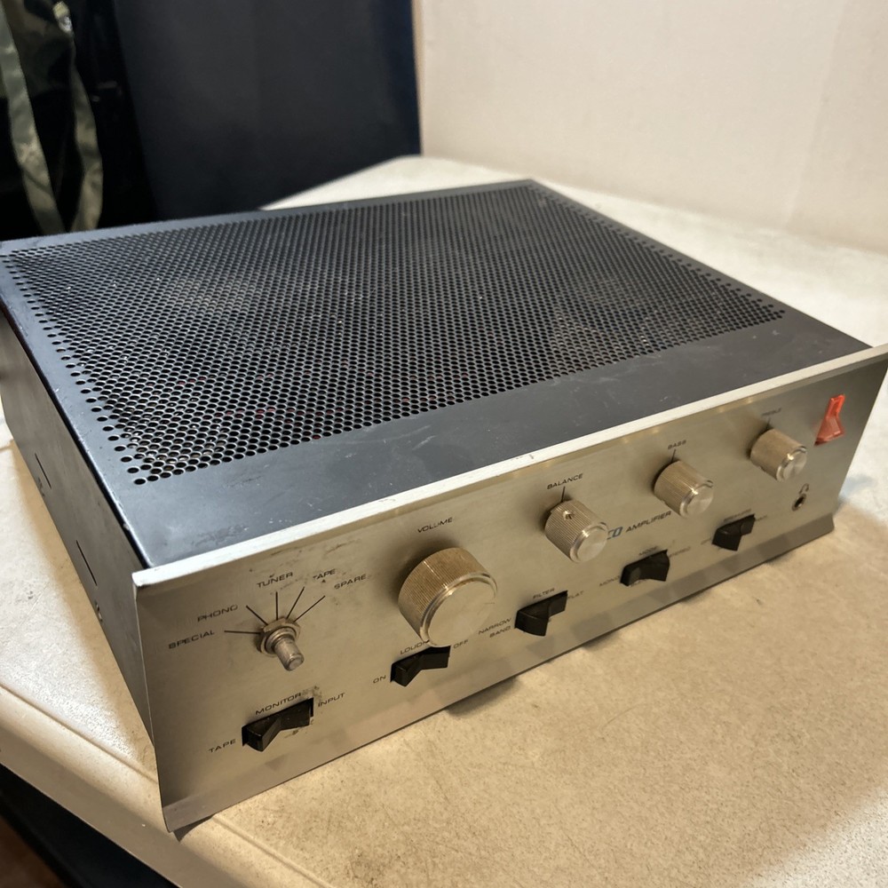 Dynaco SCA 80 Integrated Solid State Amplifier Turns on! Read desc