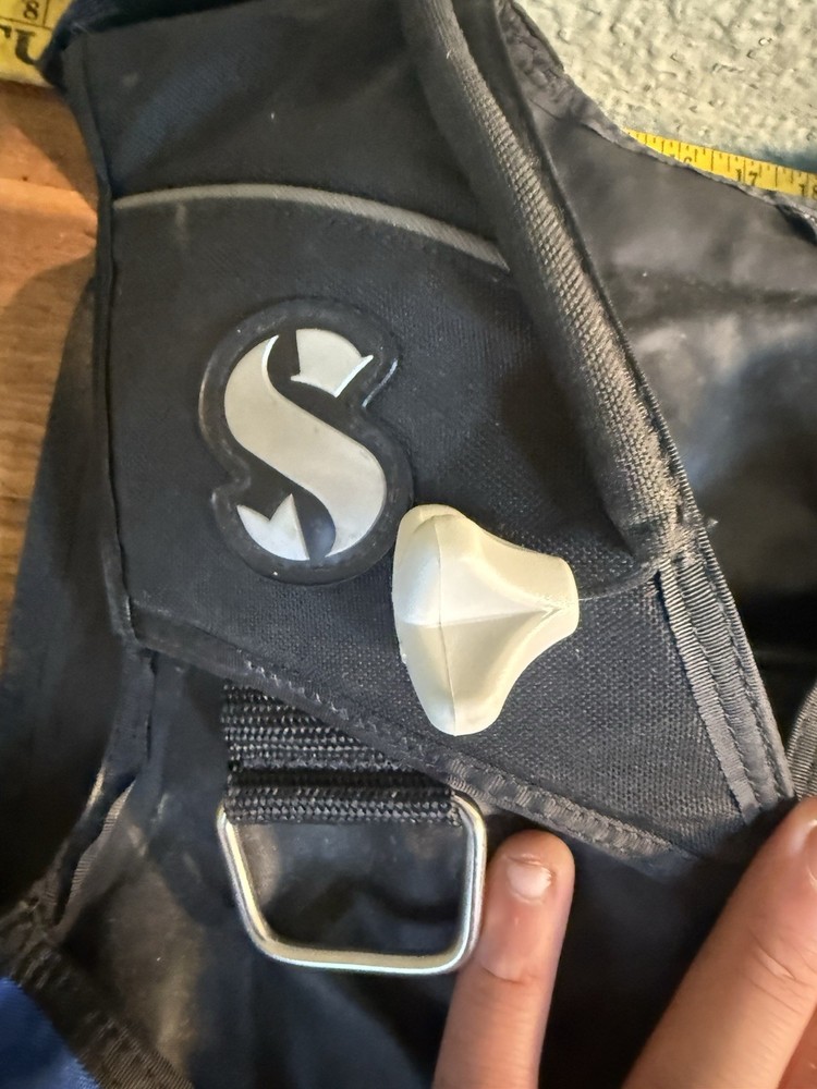 Scubapro Classic NT BCD Medium Buoyancy Compensator Scuba Dive Vest