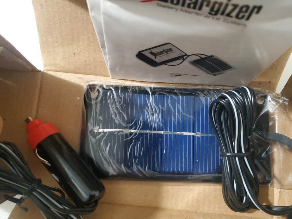 Solargizer Battery Maintenance System C404-6-12-P Plug