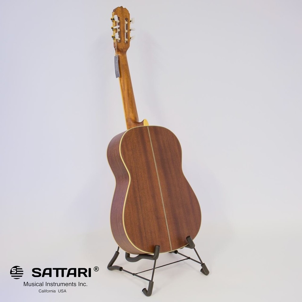 CLassic Nylon String Guitar
