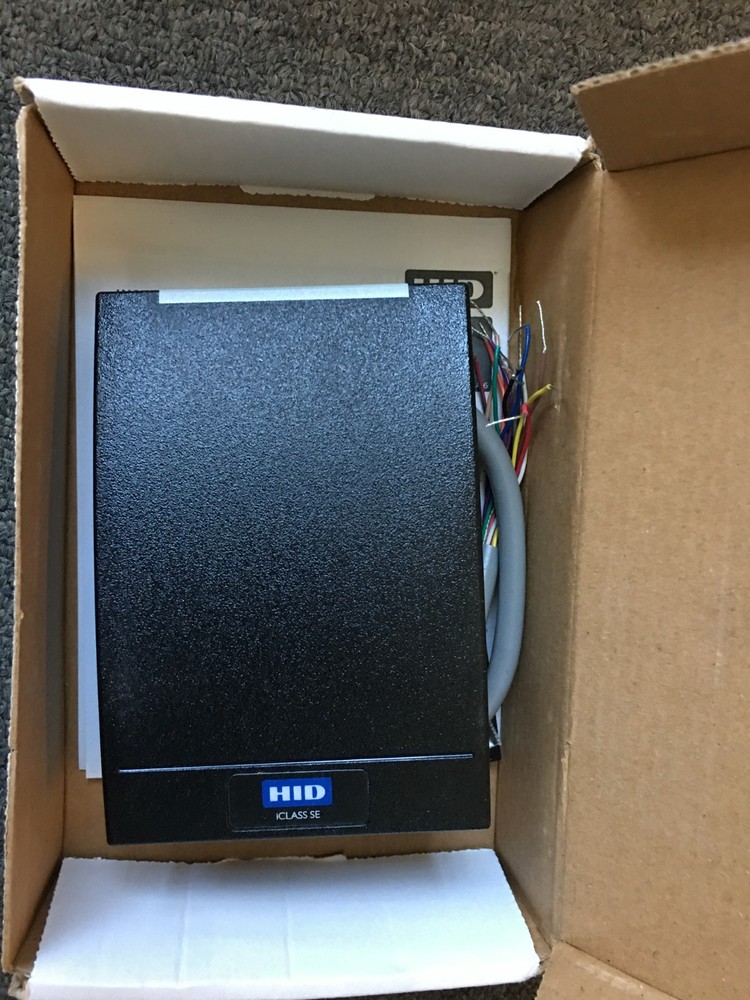 HID 920NTPNEK000FA iClass SDE R40 Wall Switch reader new over stock