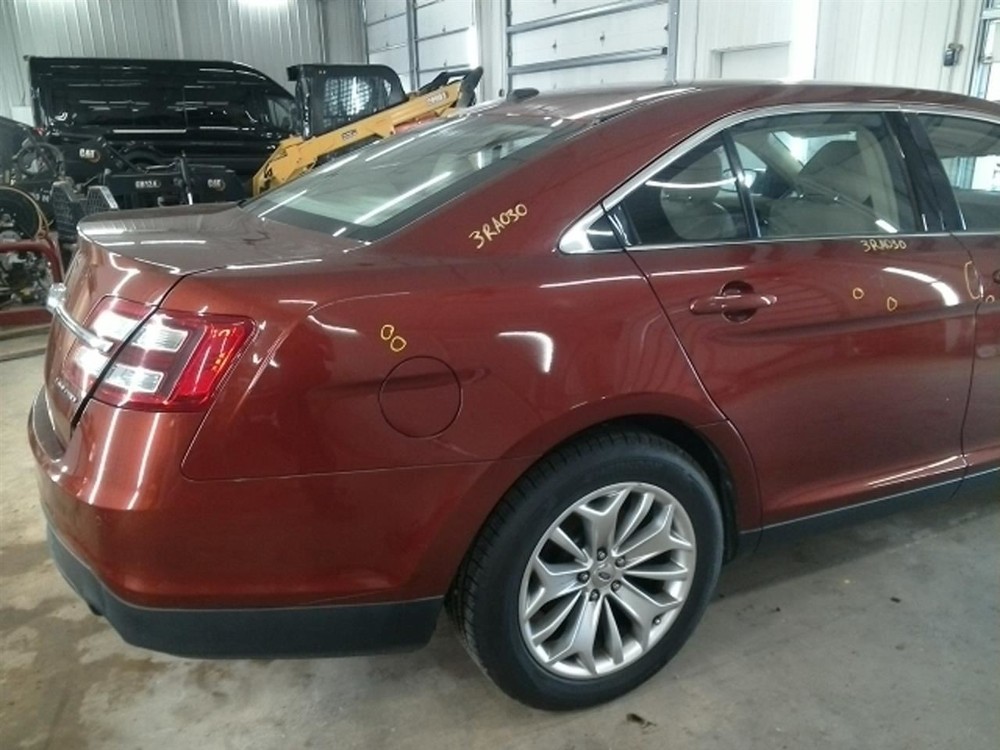 TAURUS 2014 High Mounted Stop Light 104786664