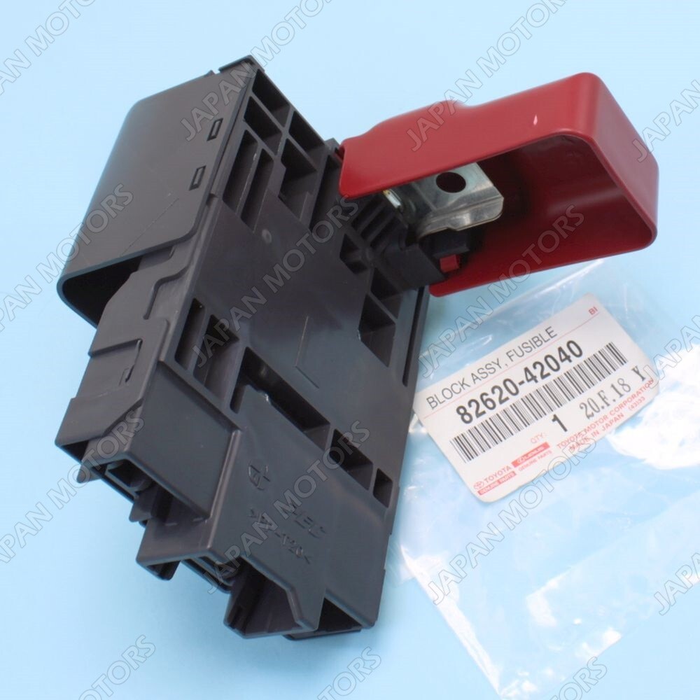 NEW GENUINE OEM TOYOTA RAV-4 2001 2002 2003 BLOCK ASSY, FUSIBLE LINK, 8262042040
