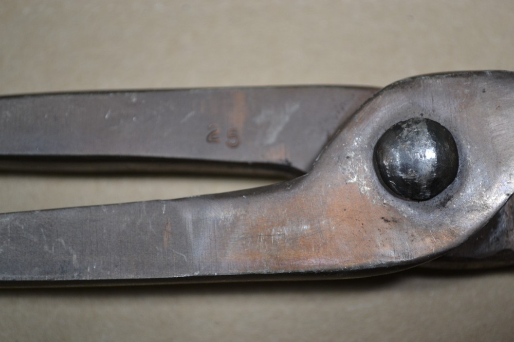 CENTUAR FORGE - 4# SCROLLING TONGS - - 21" LONG