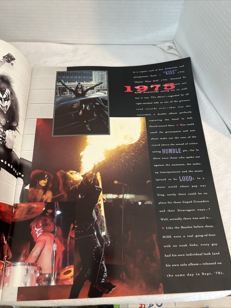 KISS -Alive/Worldwide 1996-97 Black Concert Program Tour Booklet
