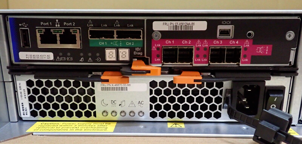 NetApp DE5600 24x 2.5" SAS Bay Storage Array E-X5681A-QS-R6 2x Controller 2x PSU