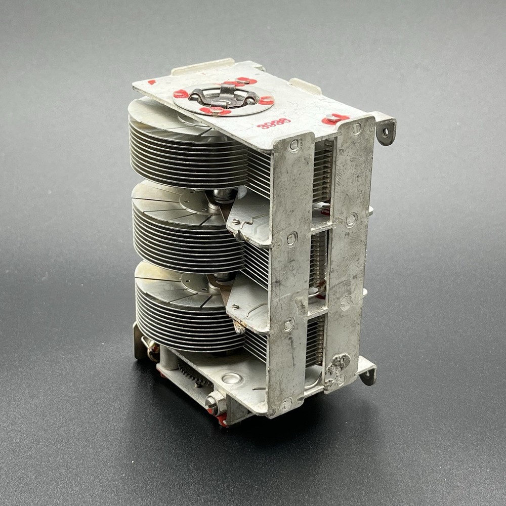 Vintage Multi-Gang Variable Capacitor Tuning Unit Radio Untested