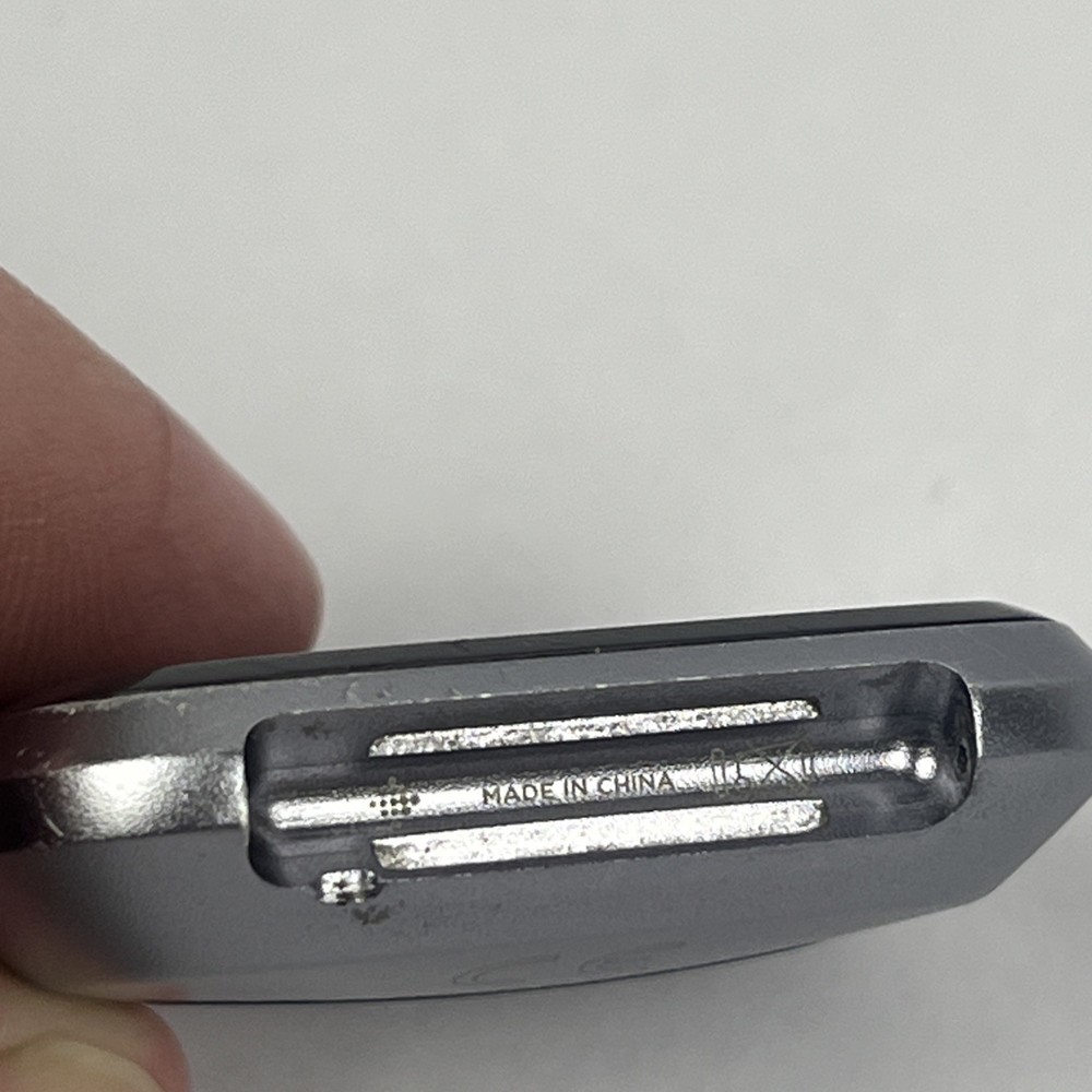 Fitbit Versa FB505 Smart Watch - Gray *Working*