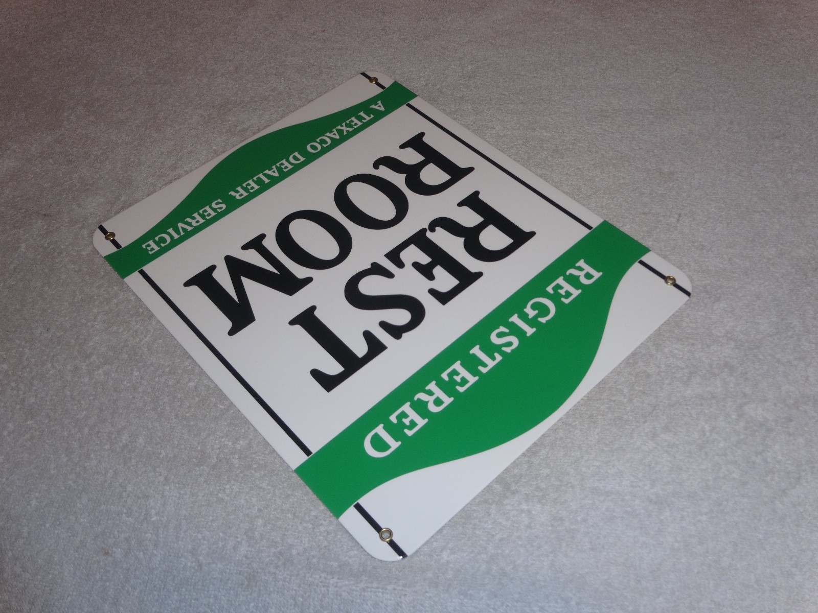 VINTAGE TEXACO RESTROOM REGISTERED MEN & WOMAN 12" PORCELAIN METAL GASOLINE SIGN