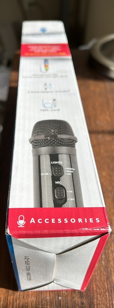 Singing Machine Light Up Multicolor Wired Microphone Synchronized LED Lights NEW