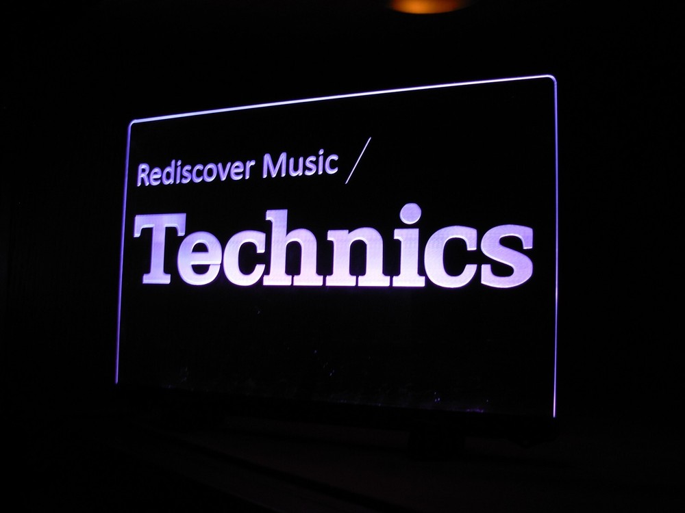 TECHNICS ETCHED LED ACRLYIC SIGN