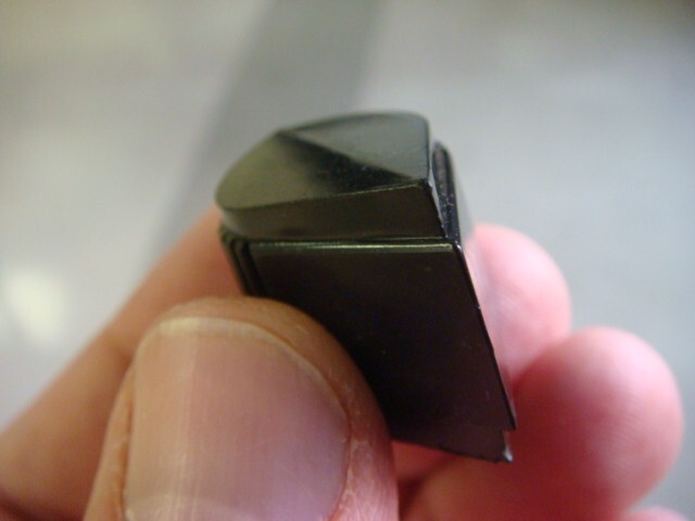 ONE Lot 26 single Set-Screw BLACK Pointer Knobs MS91528 type -- Likely Used