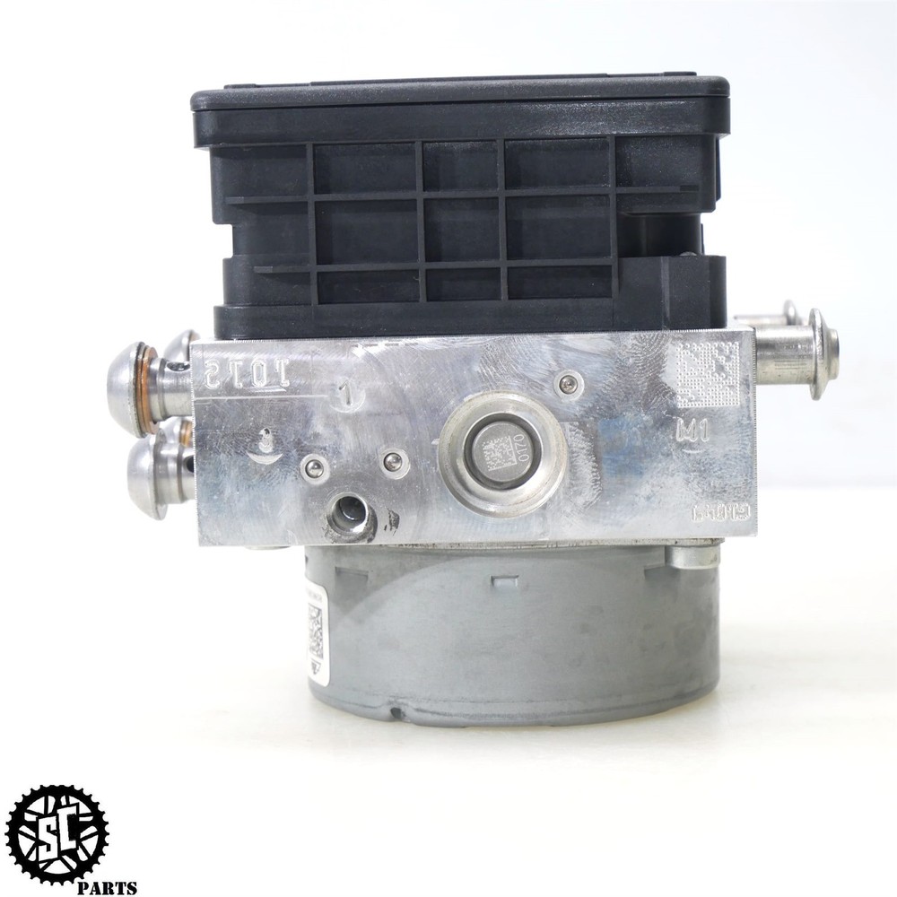 2021 BMW S1000XR ABS MODULE BRAKE PUMP