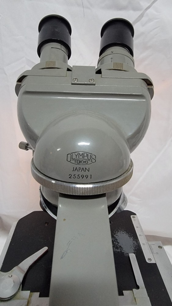 Olympus KHC Binocular Compound Microscope - Olympus Objectives - Working Lamp
