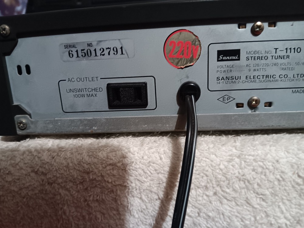 Sansui T-1110 Stereo Tuner