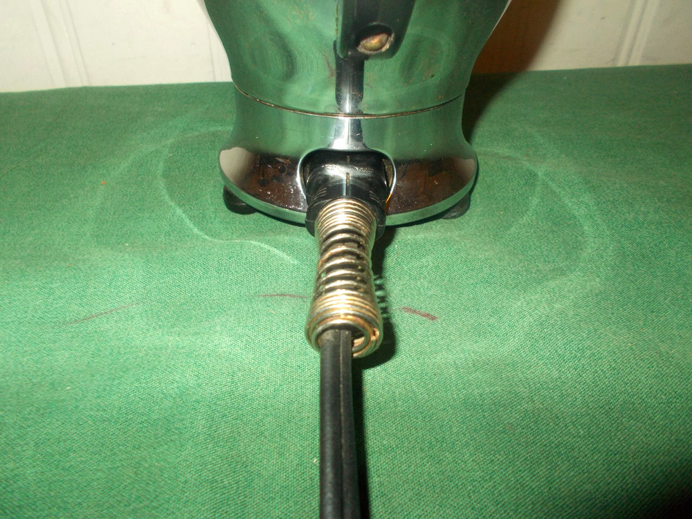 1930S UNIVERSAL COFFEE PERCOLATOR EA-4484 U.S.A. WORKS!