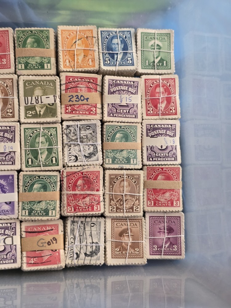 Canadian Stamps Bundleware