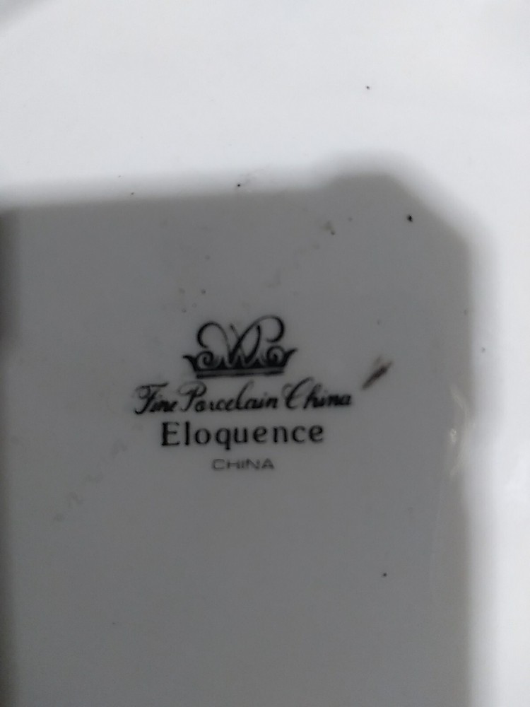 Wade "Eloquence" 7.5" Salad Plate. (18)