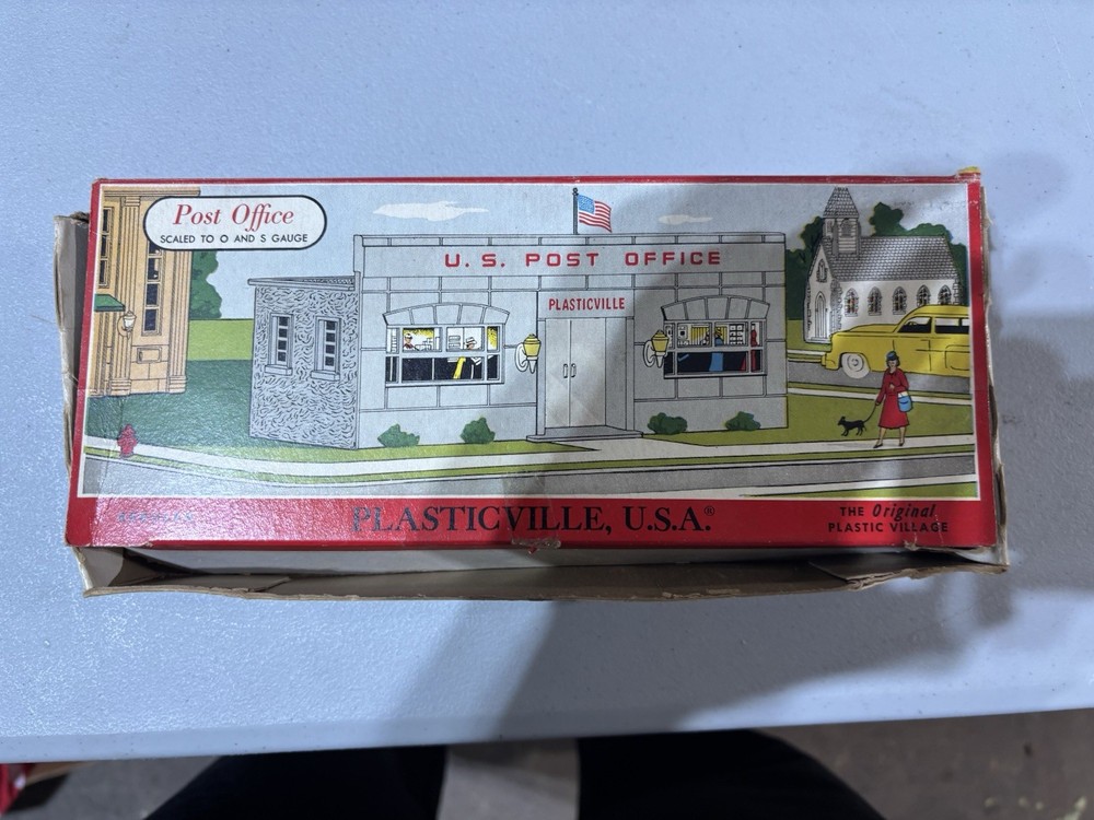 Original Early PLASTICVILLE --  U S POST OFFICE KIT in box --
