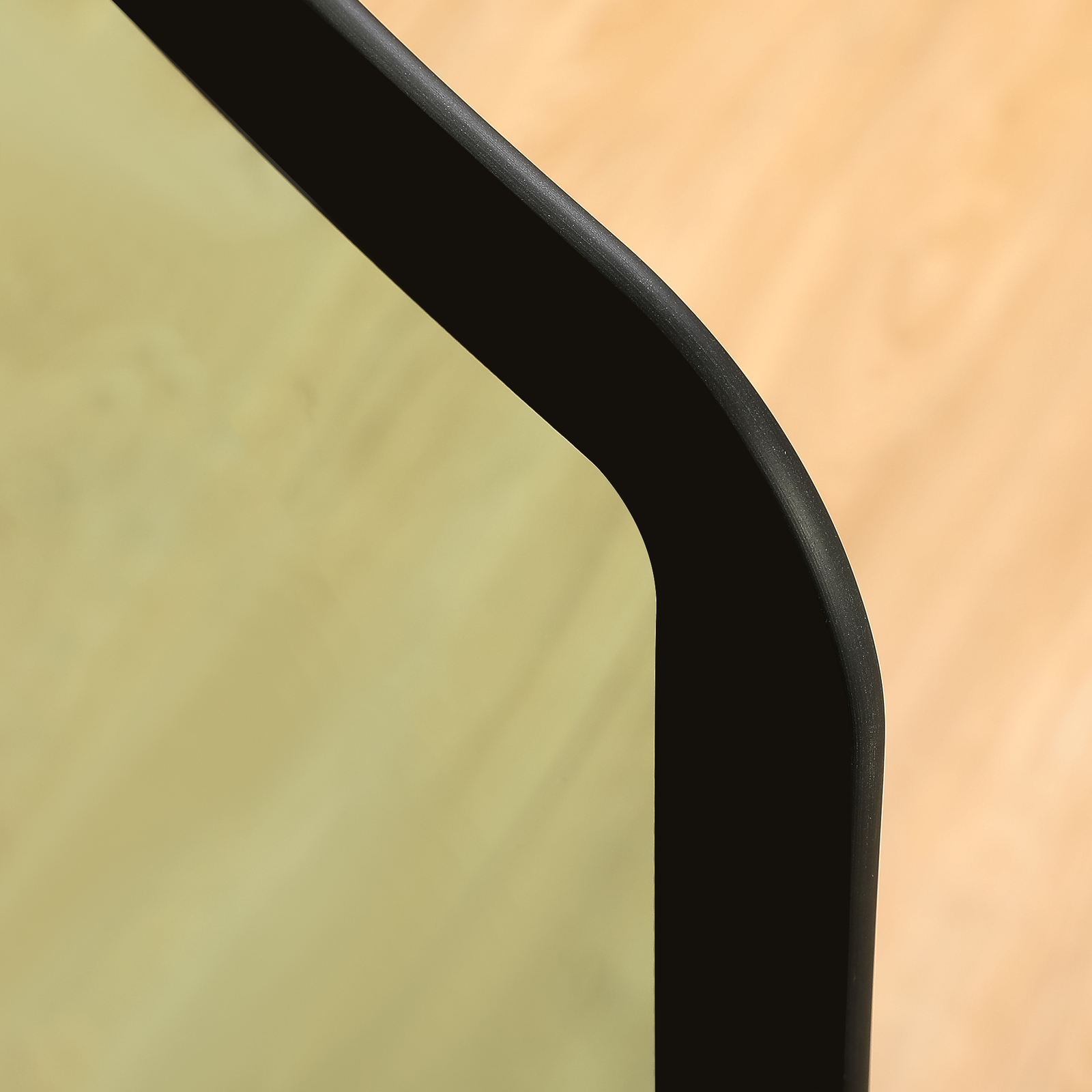 Door Glass 47405930 For Case / New Holland Skid Steer SR130 SR150 SR175 SR200 +