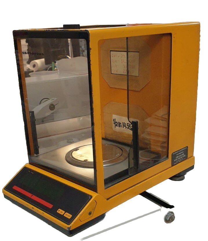 Sartorius 1801 Scale Max 110g Readability .0001g