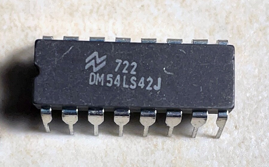 National DM54LS42J Military BCD to Decimal Decoder - NOS