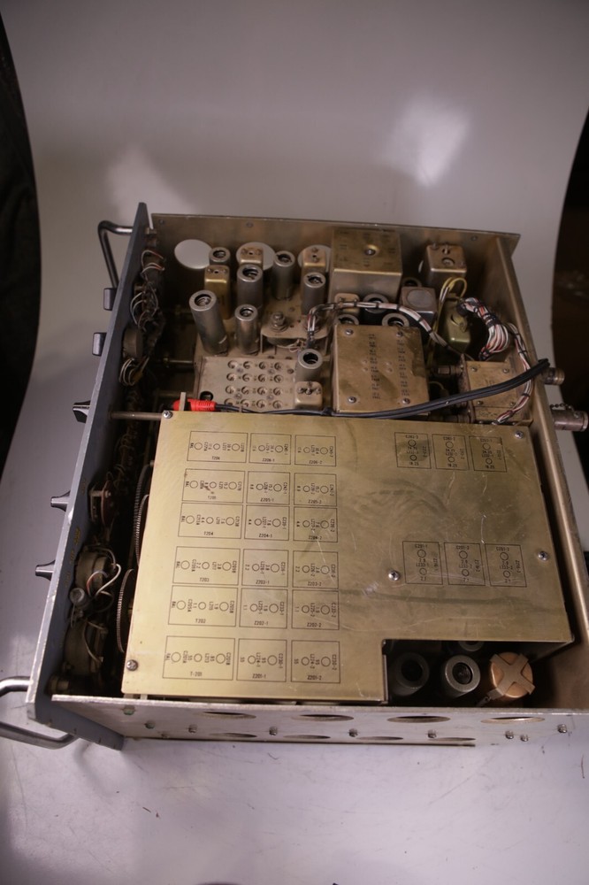 Stewart-Warner R-390a/URR Communication Receiver