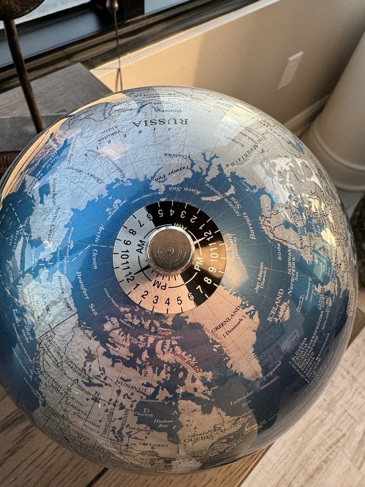 Style Drexel Heritage World Blue & Silver Globe Chrome Metal Base