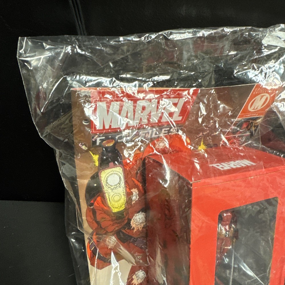 MARVEL DEADPOOL FIGURE FACT FILES - EAGLEMOSS CHAPTER 5 - SEALED